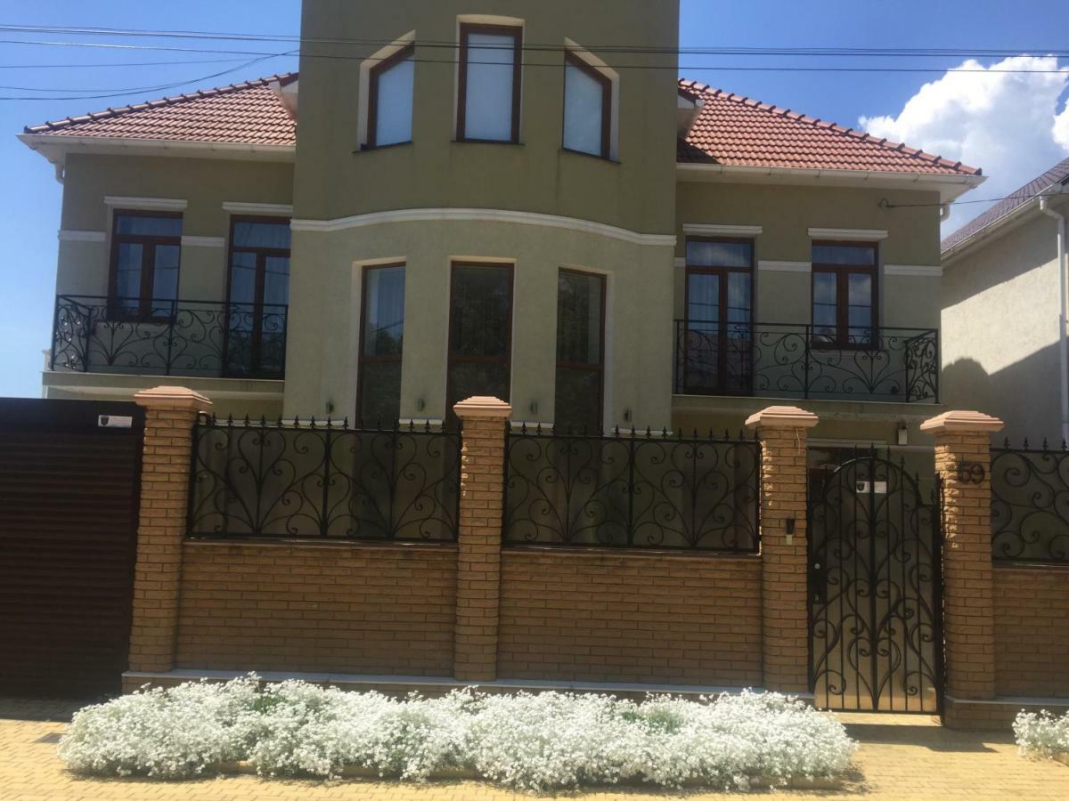 Villa Julia Odessa Luaran gambar